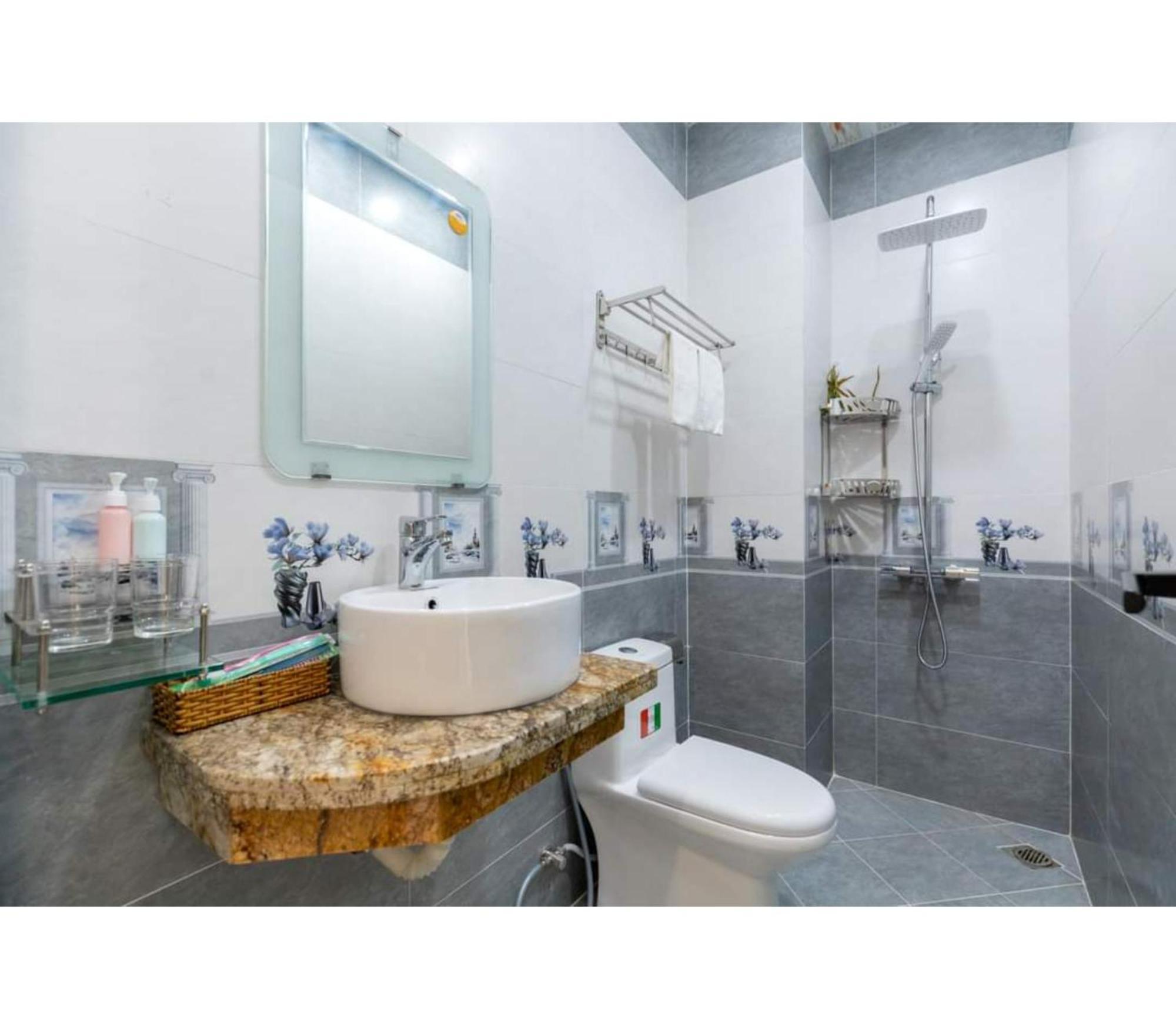 Oyo 1216 Ha Hotel Vung Tau Dış mekan fotoğraf